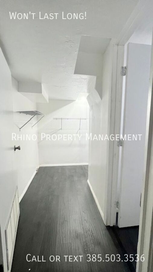 Building Photo - 6045 S Jamaica St