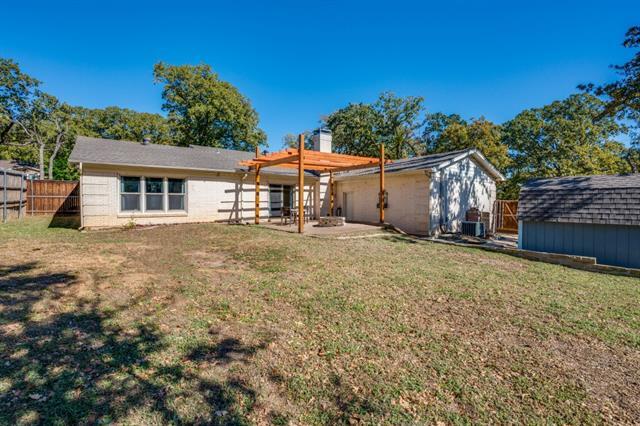 Building Photo - 7544 Madeira Dr