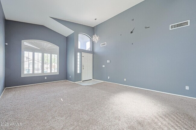Building Photo - 5245 N 125th Ave
