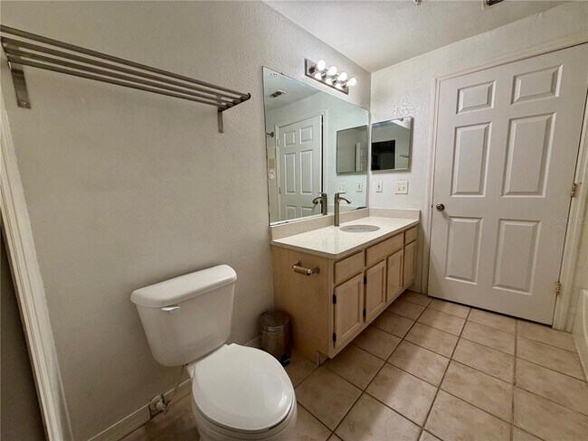 Building Photo - 3213 Greenwich Village Blvd