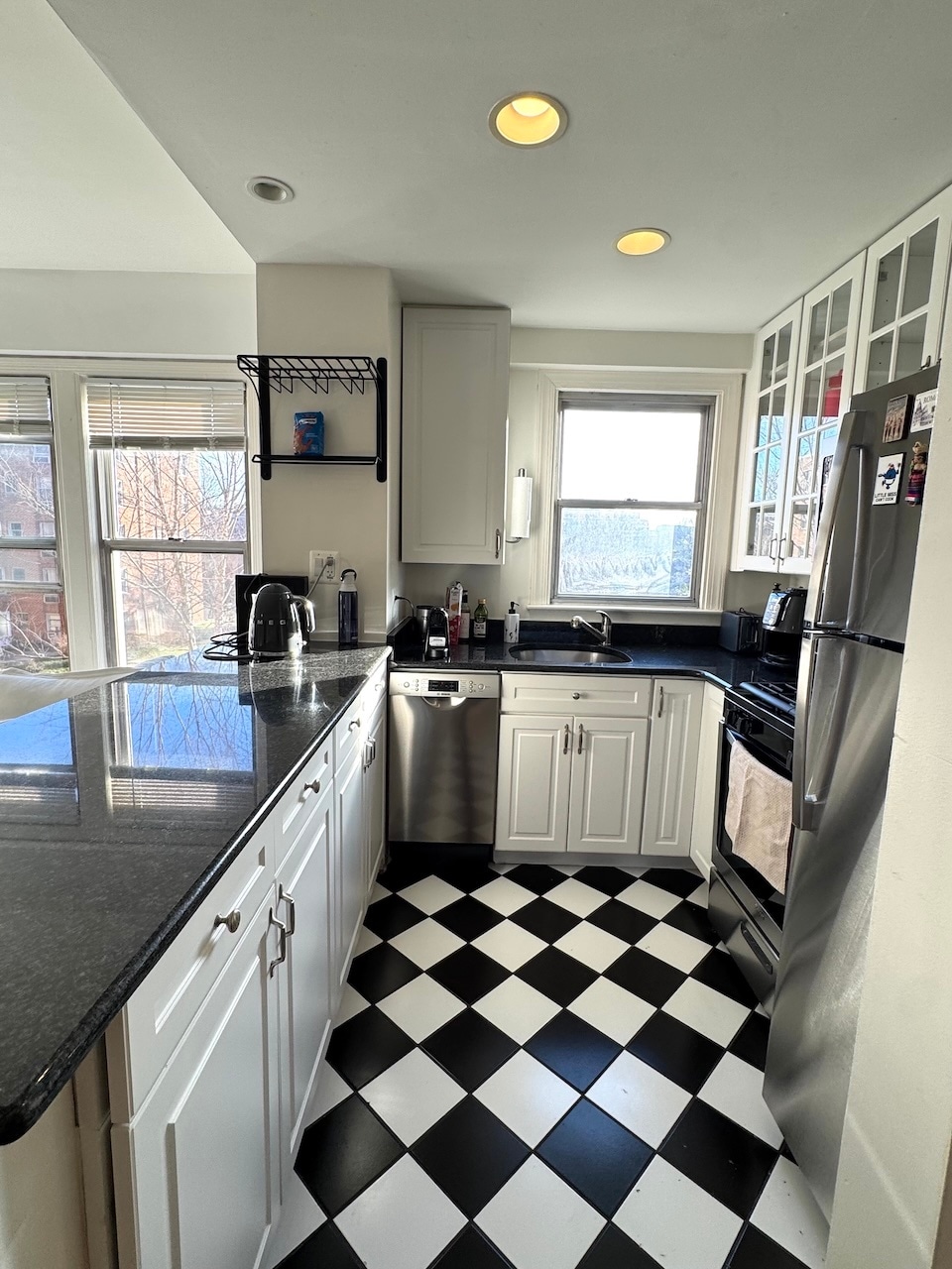 Building Photo - 2500 Q St NW