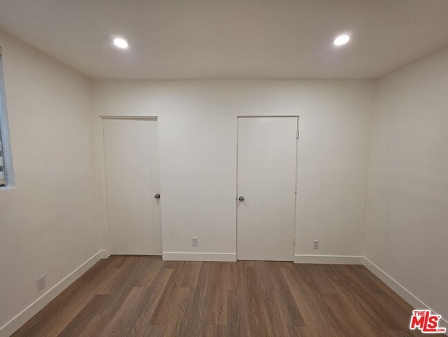 Building Photo - 1421 Greenfield Ave