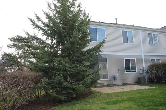 Building Photo - 1617 Spaulding Rd