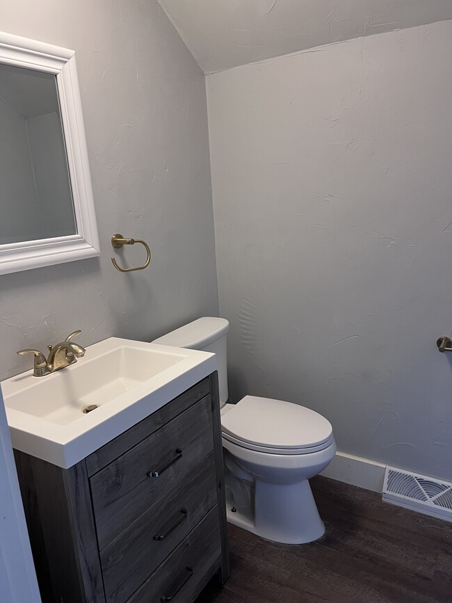 Half bath - 1606 Indiana Ave