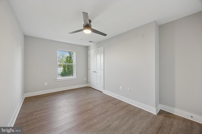 Building Photo - 502 Gerhard St