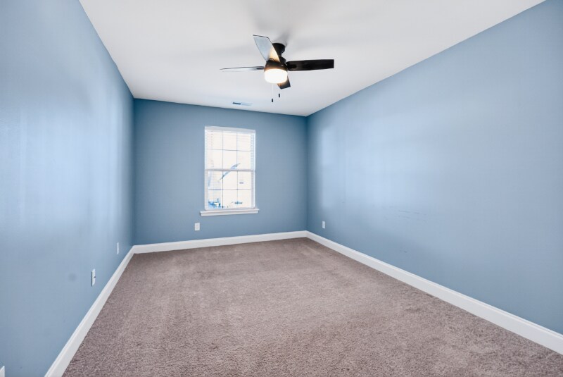 Building Photo - 3325 Lacewing Dr