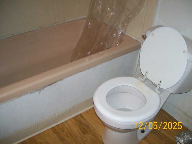 Building Photo - 3098 Springhill Rd