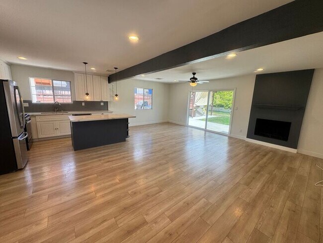 Building Photo - 12503 Buckskin Trail