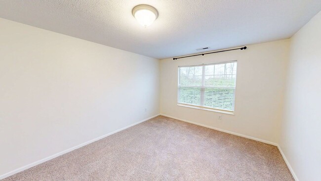 Building Photo - 5003 Ivyvine Blvd