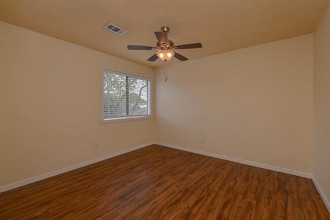 Building Photo - 12807 Suffolk Chase Ln