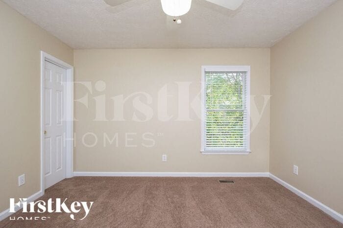 Building Photo - 118 Aztec Way SE