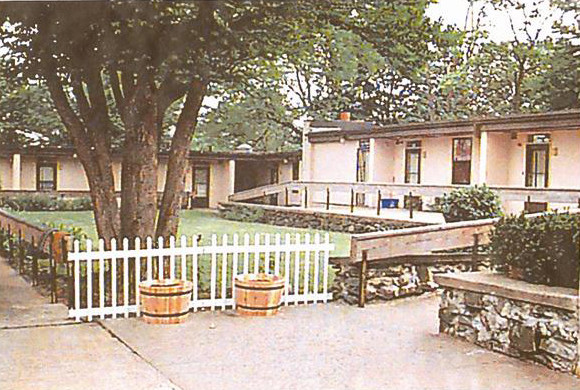 Primary Photo - Katherine Harvey Terrace