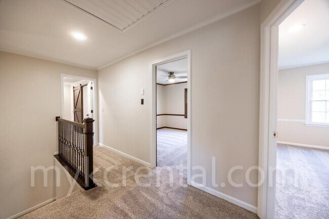 Building Photo - 12012 Ensley Ln