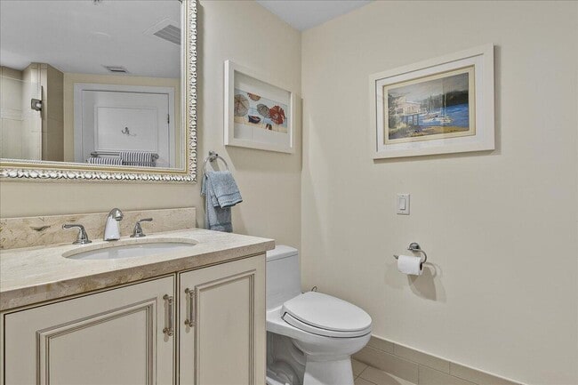 Building Photo - 3620 Gardens Pkwy