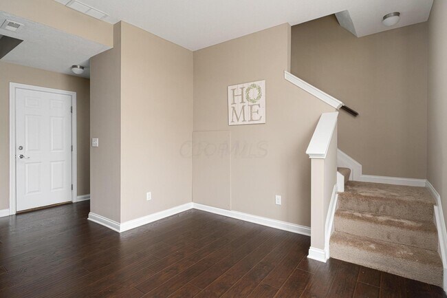 Building Photo - 6188 Brassie Ave