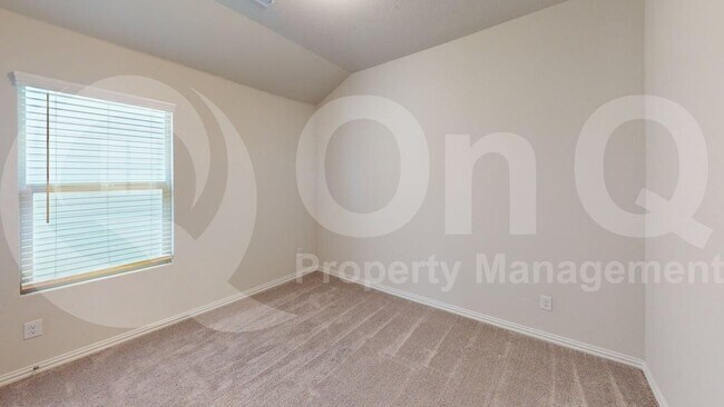 Building Photo - 2876 Brittlebush Dr