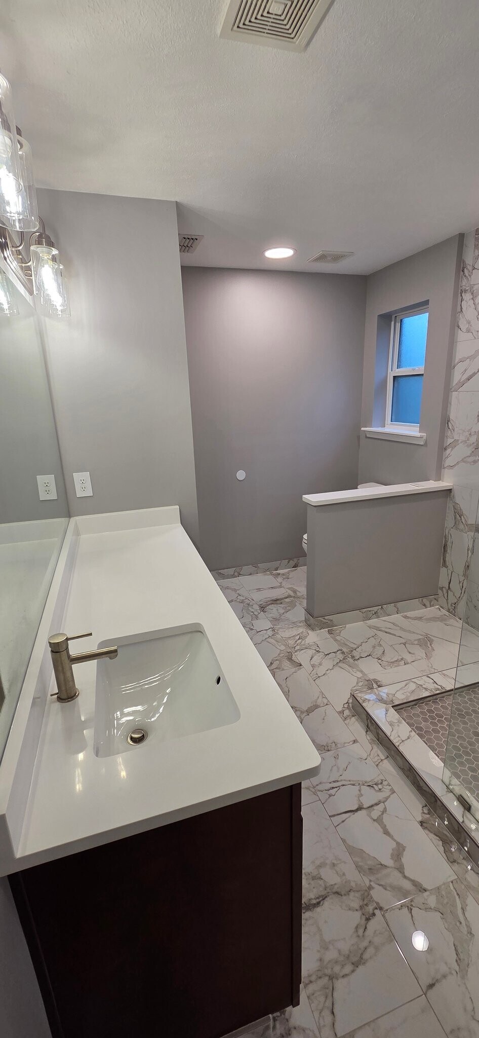 Building Photo - 7417 Golden Apple Dr