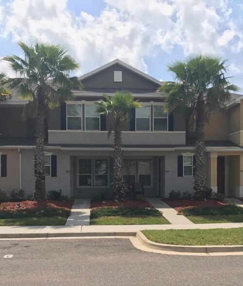 Building Photo - 4220 Plantation Oaks Blvd