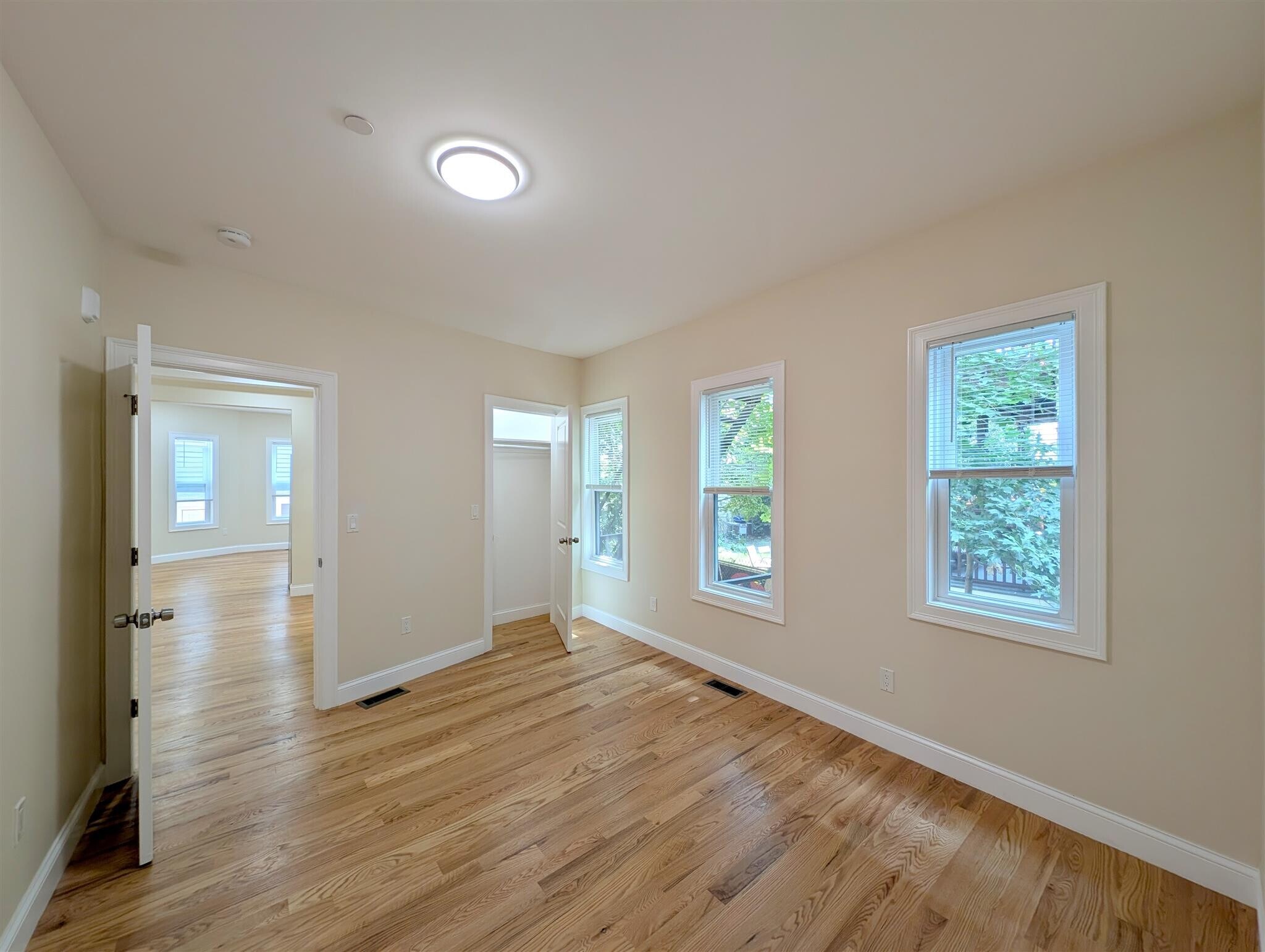 Building Photo - 22 Holyoke Rd