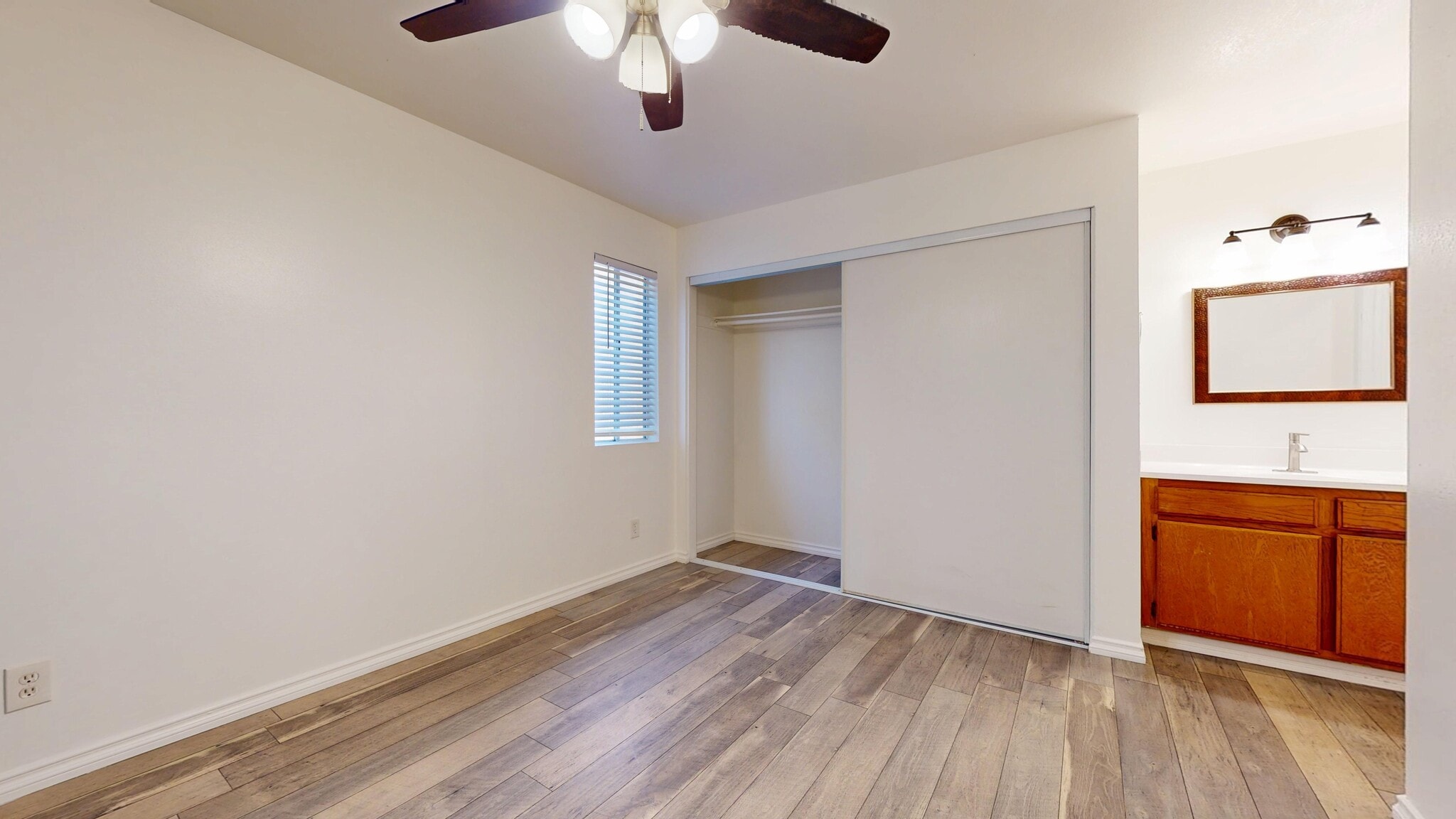 Building Photo - 316 Cherry Ave