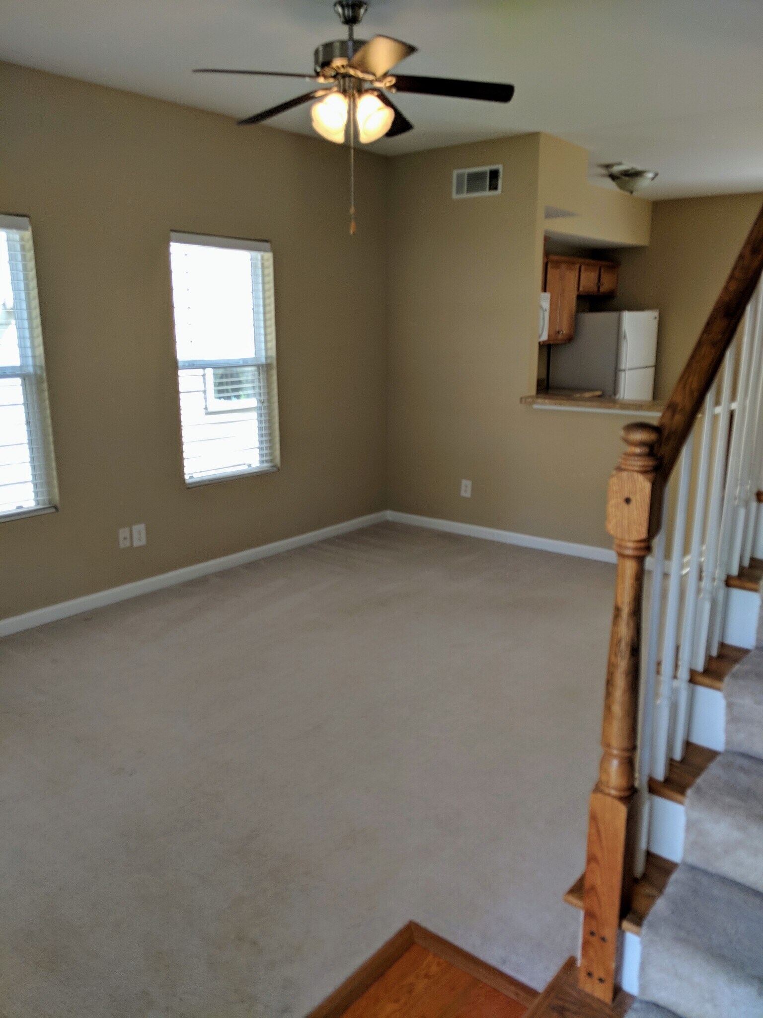 Living room - 144 Hood Park Dr