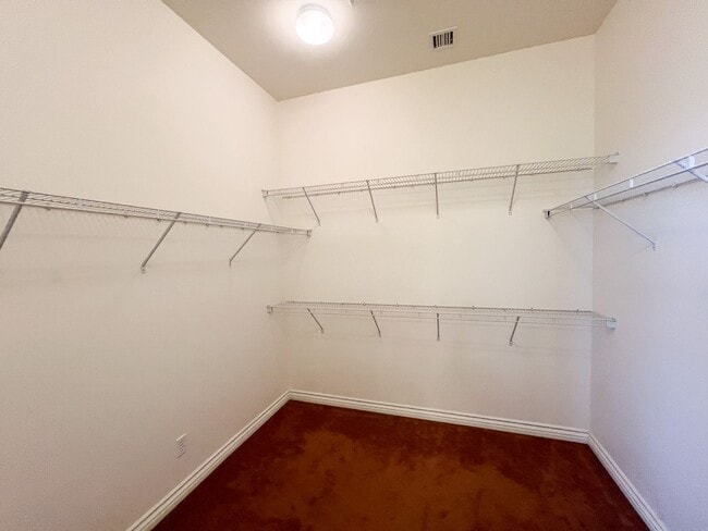 Building Photo - HOUSE - CORNVILLE/COTTONWOOD -GYM/POOL- VE...