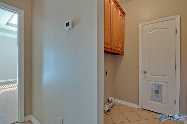 Building Photo - 97 S Interlaken Dr
