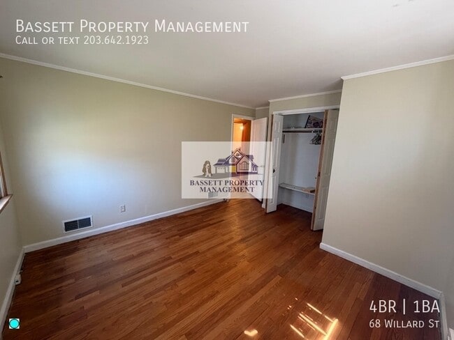 Building Photo - 68 Willard St