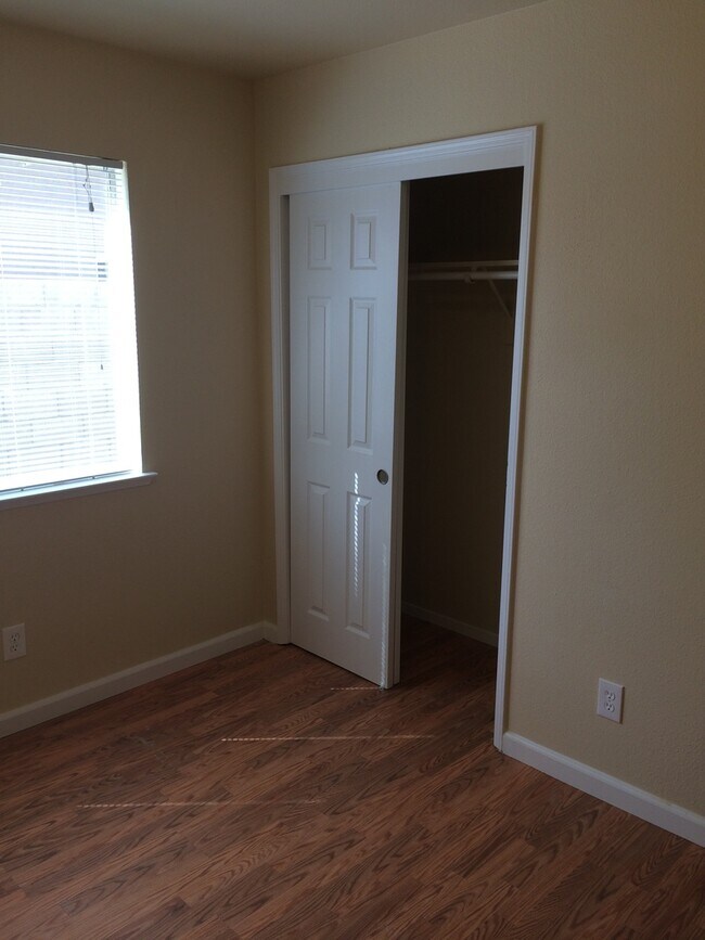 Building Photo - Madera Home for Rent