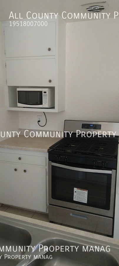 Building Photo - 61465 Alta Vista Dr