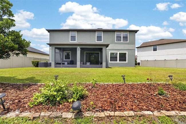 Building Photo - 2905 Hilliard Dr
