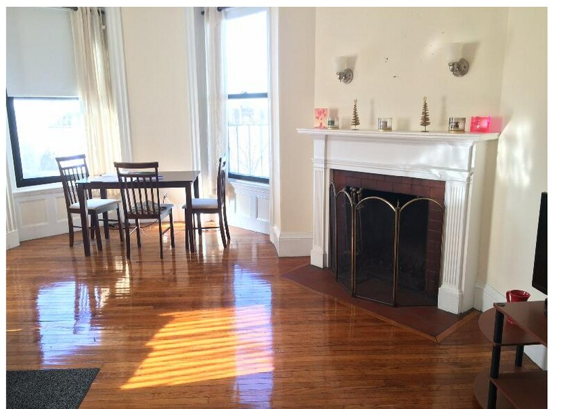 Primary Photo - 504 Beacon St