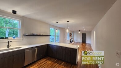 Building Photo - Newly renovated, Modernized 3/2 Home Avail...