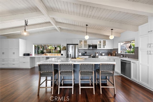 Building Photo - 25211 La Cresta Dr