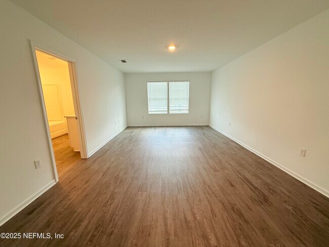 Building Photo - 2308 Shady Breeze Ln
