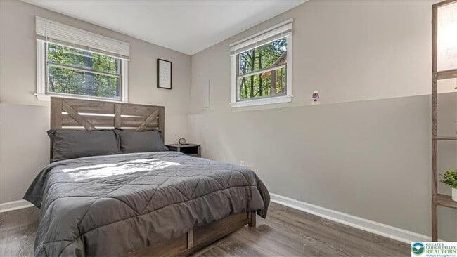 Building Photo - 115 White Oak Ct