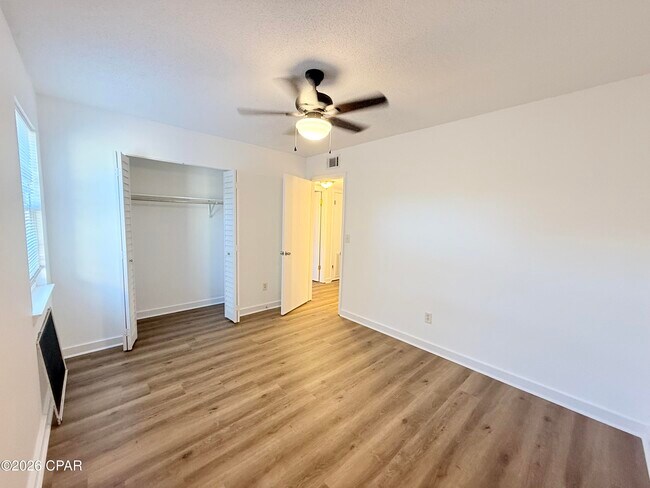 Building Photo - 130 Beulah Ave