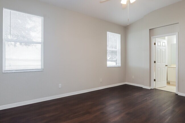 Building Photo - 11317 Laurel Brook Ct