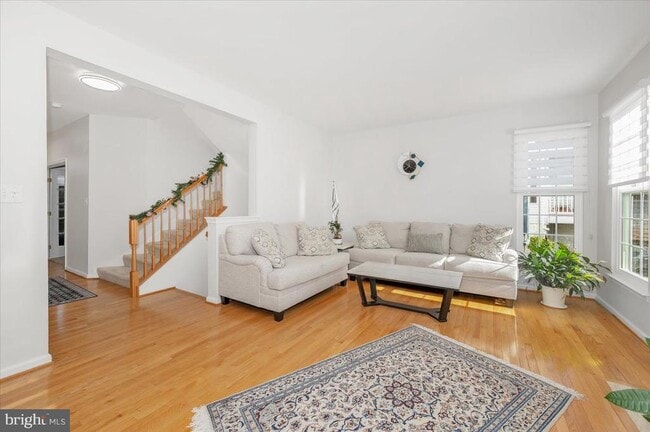 Building Photo - 18921 Fountain Hills Dr