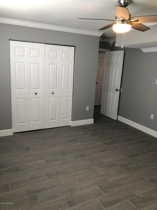 Building Photo - 420 Monroe Ave