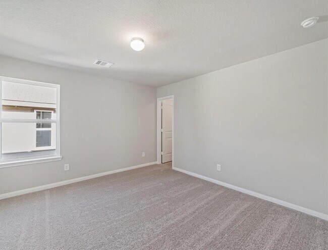 Building Photo - 22015 Sovereign Hts Ln.