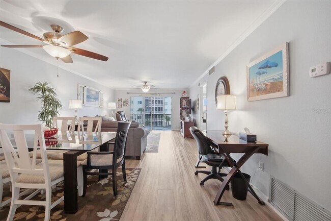 Building Photo - 1600 1st Ave W