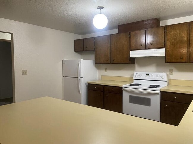 Building Photo - 2963 W Lorraine Ave