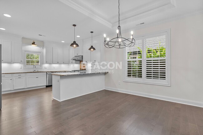 Building Photo - 661 Jenoa Dr