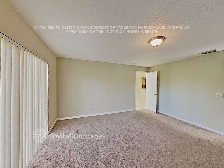 Building Photo - 381 Wildwood Ln E