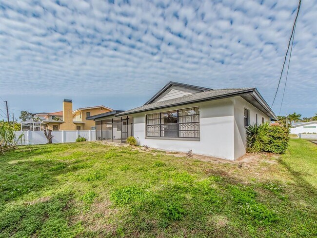 Building Photo - 110 17th St