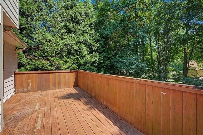 Building Photo - 3947 Camrose Pl