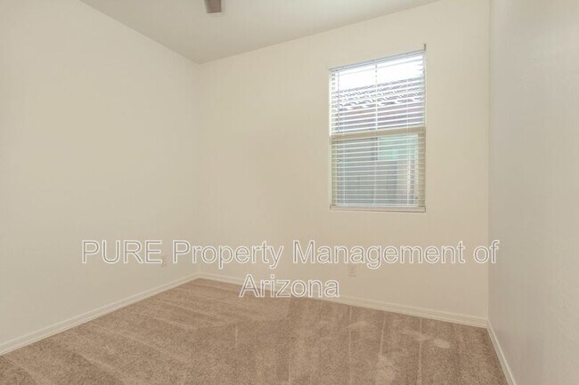 Building Photo - 3769 N 102nd Ave