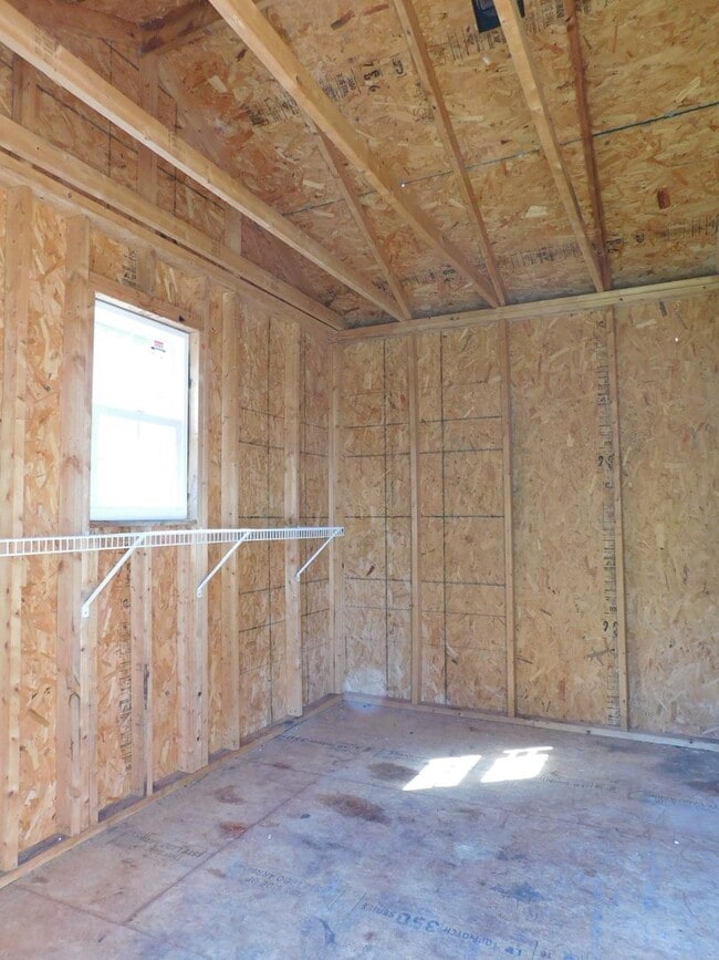 Building Photo - 1338 Hunters Rd