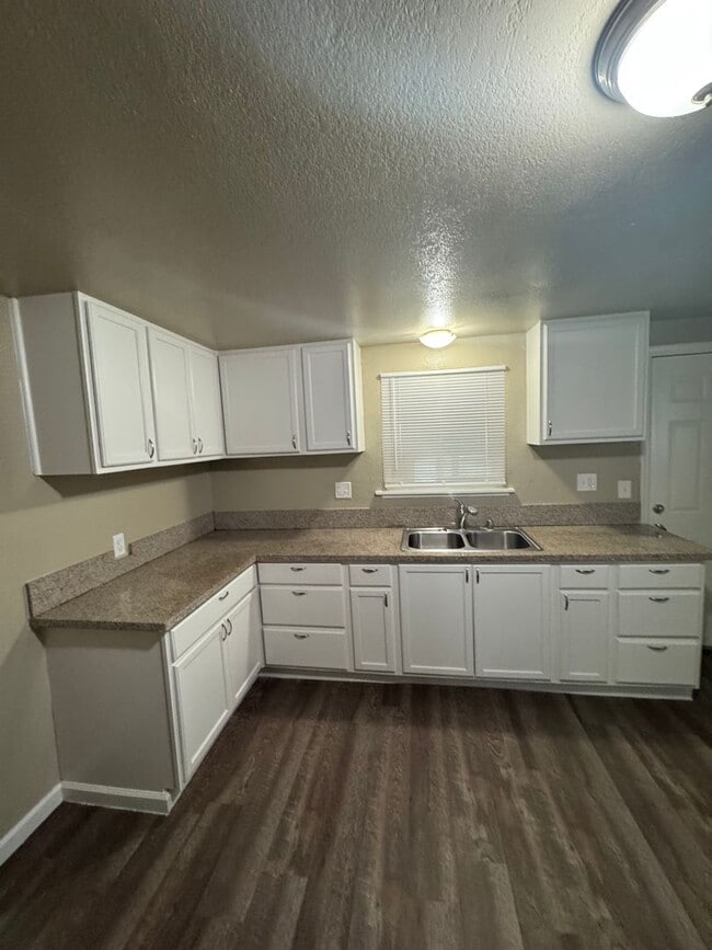 Building Photo - STOP BY, PEEK THROUGH THE WINDOWS AND EXPLORE THE AREA!